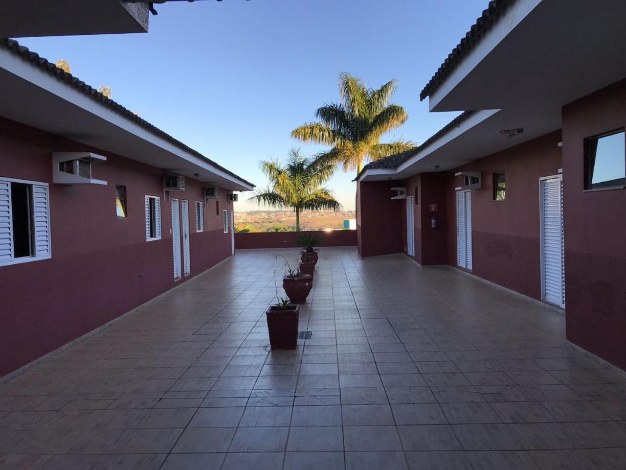 Hotel Aeroporto Marilia Bagian luar foto